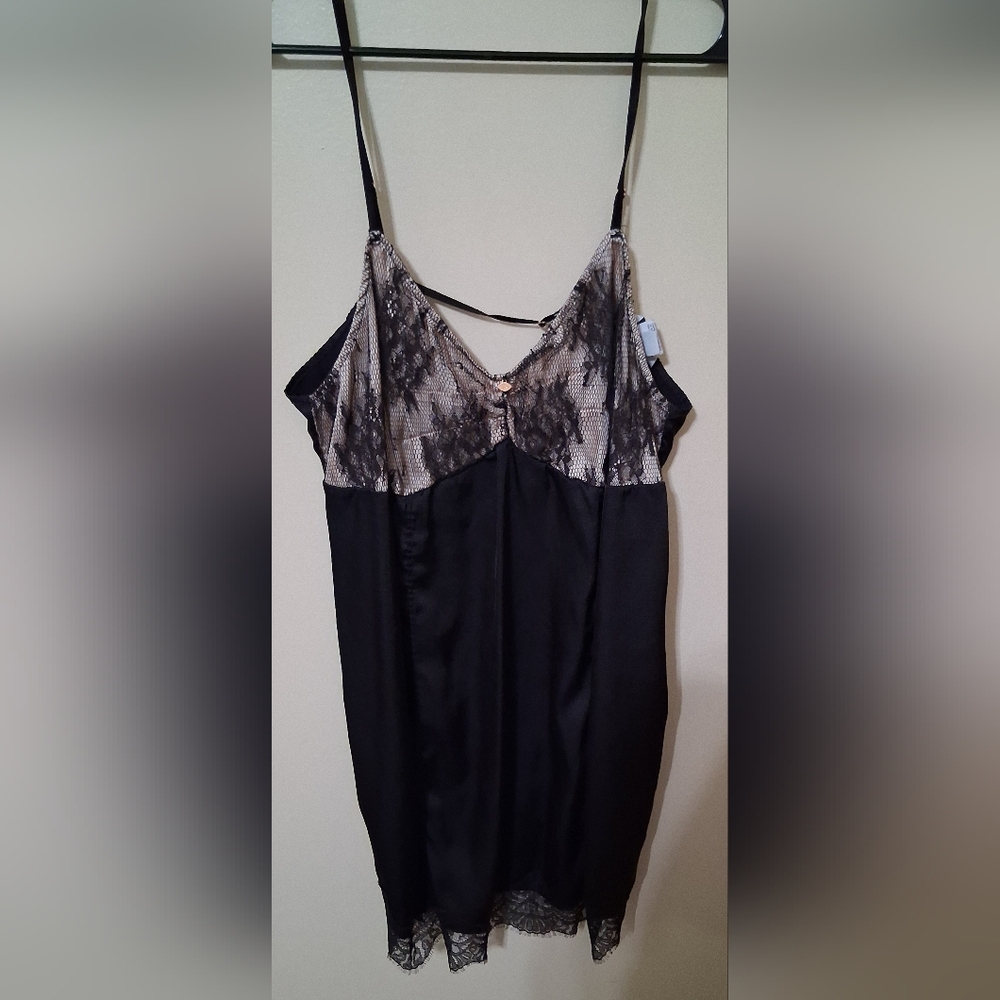 Clothes: Womens Nightgown NWOT